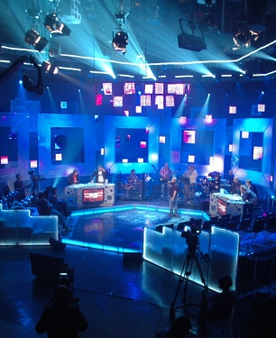 Scenografia do Teleturniej muzyczny "Singa Dinga"